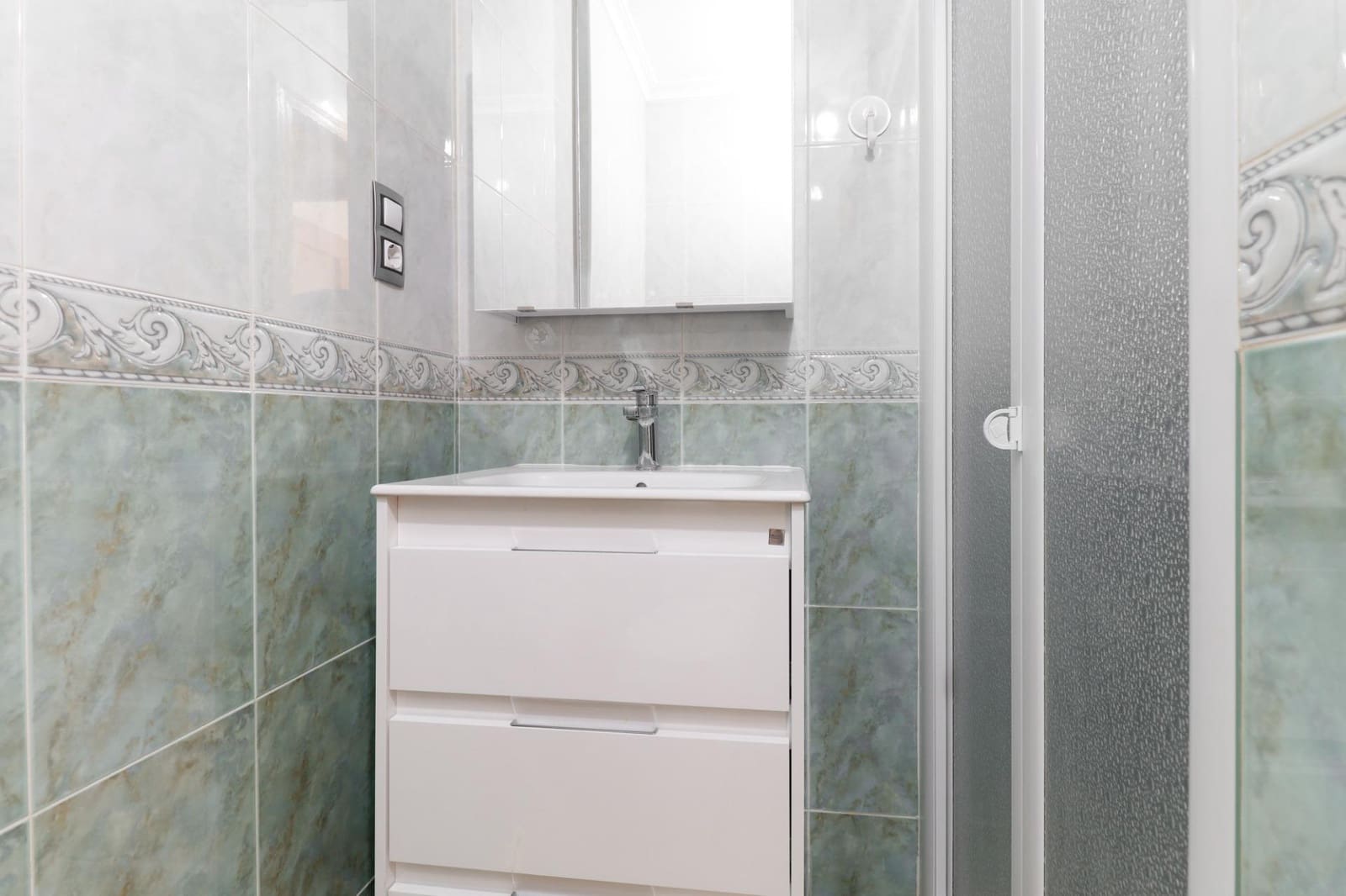 3 sovrum Lägenhet till salu i Torrevieja med garage - 199 000 € (Ref: 9440219)