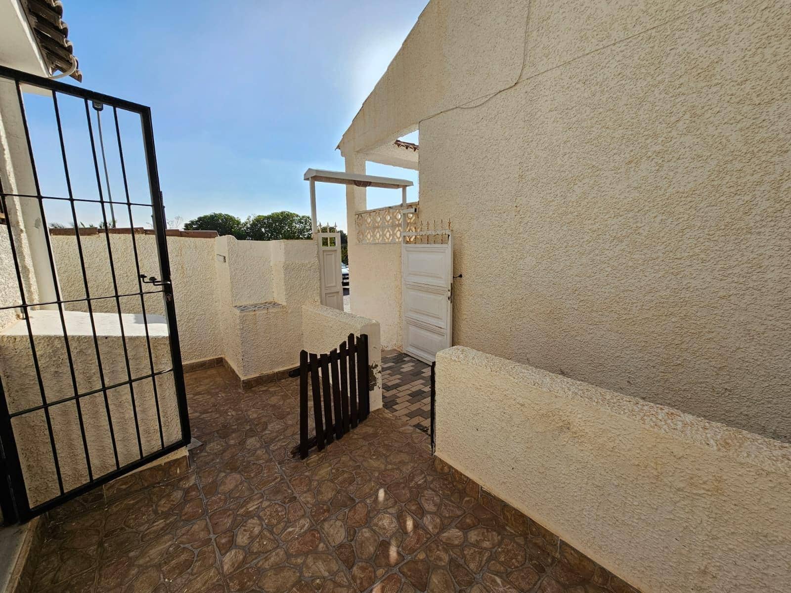 3 soveværelse Rækkehus til salg i Punta Prima - € 189.900 (Ref: 9449579)