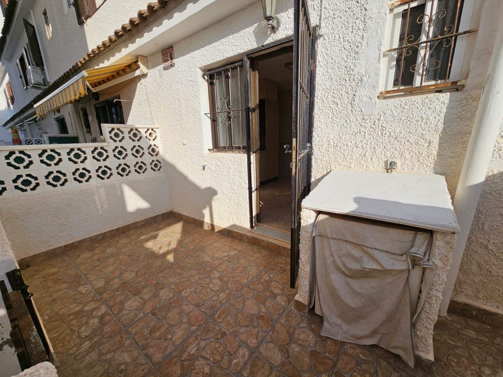 3 soveværelse Rækkehus til salg i Punta Prima - € 189.900 (Ref: 9449579)