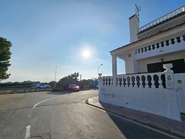 3 soveværelse Rækkehus til salg i Punta Prima, Torrevieja - € 189.900 (Ref: 9449579)