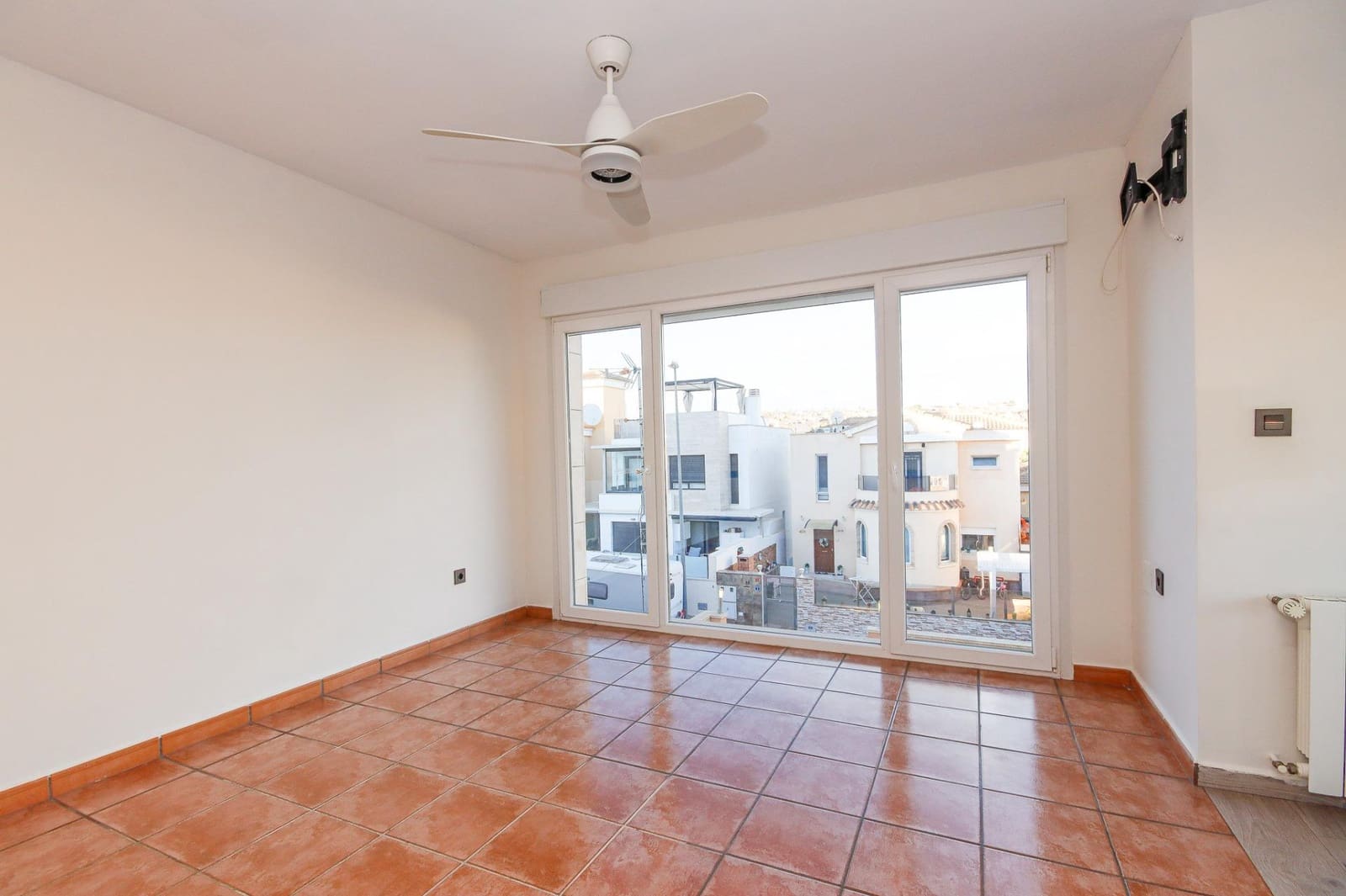 Chalet de 4 habitaciones en Orihuela Costa en venta con piscina - 250.000 € (Ref: 9462505)