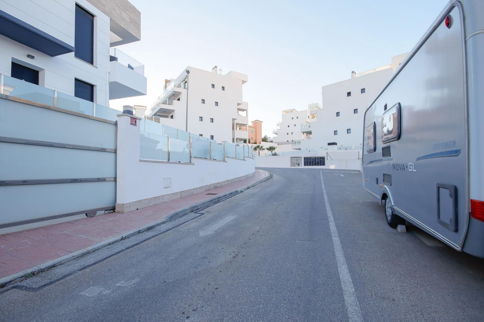 Chalet de 4 habitaciones en Orihuela Costa en venta con piscina - 250.000 € (Ref: 9462505)