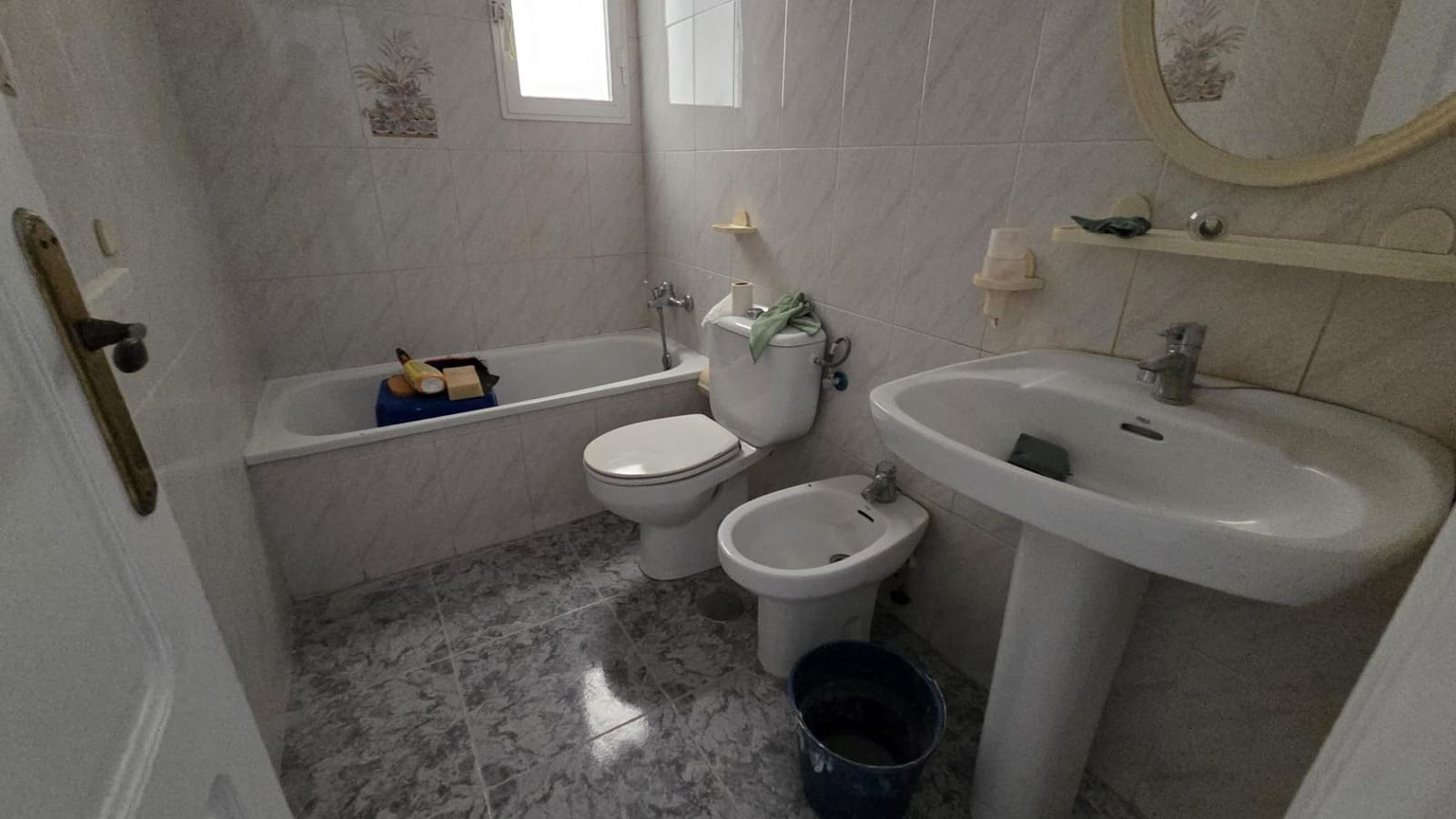 2 bedroom Apartment for sale in Torrevieja - € 129,000 (Ref: 9465662)