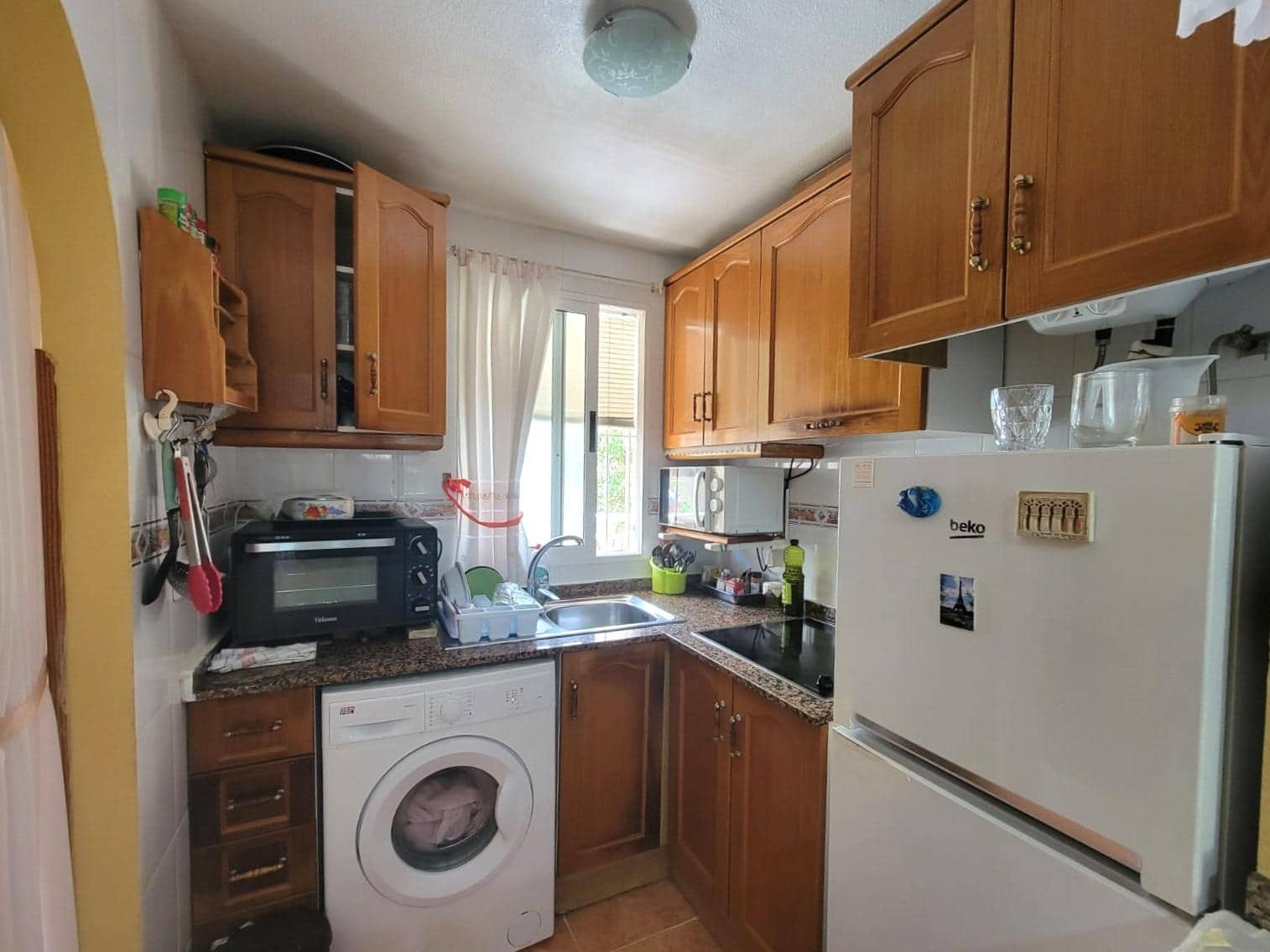 2 makuuhuone Huoneisto myytävänä paikassa Torrevieja mukana uima-altaan - 118 900 € (Ref: 9473086)