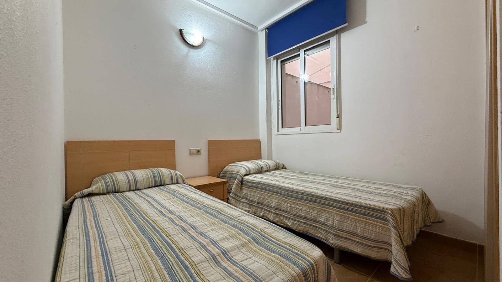 2 bedroom Apartment for sale in Torrevieja - € 129,500 (Ref: 9491614)