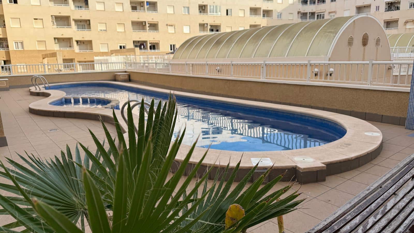 2 bedroom Apartment for sale in Torrevieja - € 129,500 (Ref: 9491614)