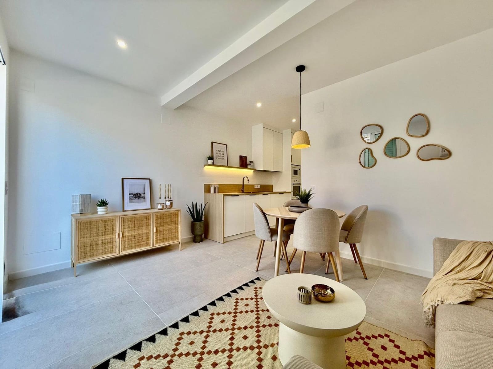 2 slaapkamer Rijtjeshuis te koop in Torrevieja - € 149.000 (Ref: 9496353)