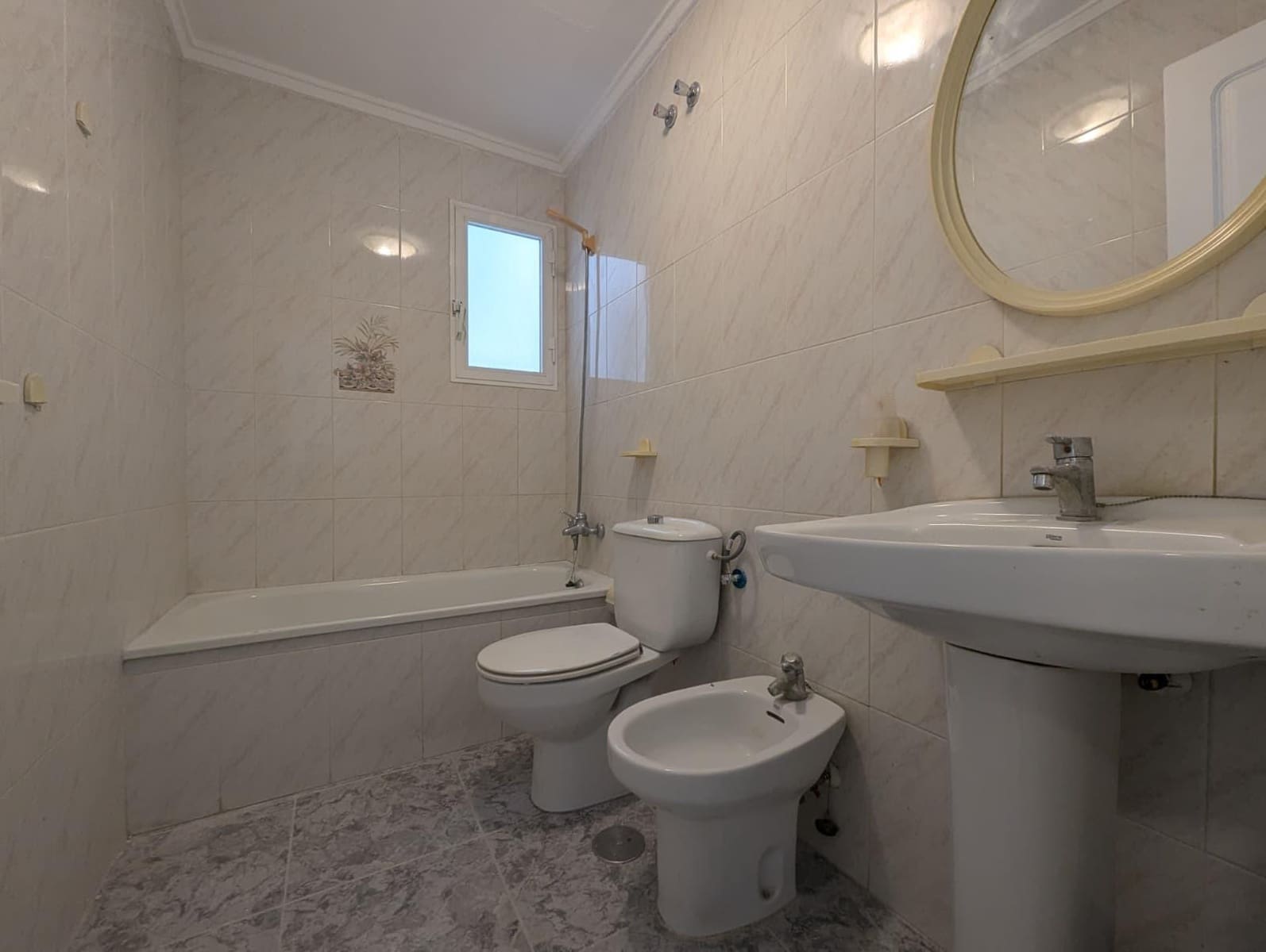 2 soverom Leilighet til salgs i Torrevieja - € 126 000 (Ref: 9519162)