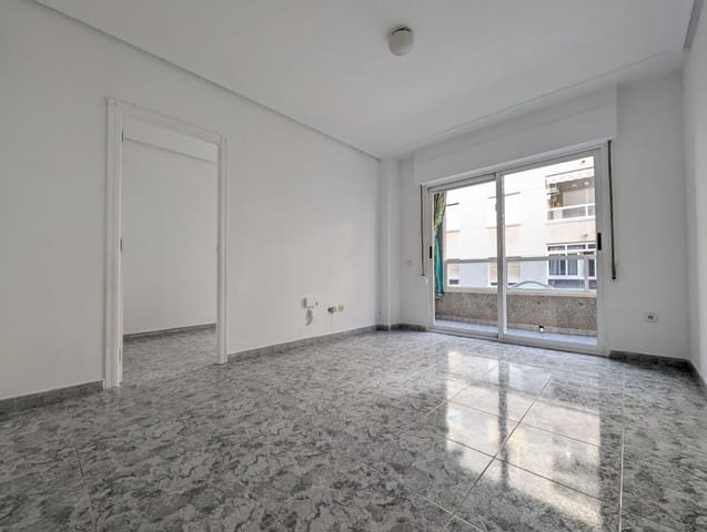 2 soverom Leilighet til salgs i Centro, Torrevieja - € 126 000 (Ref: 9519162)