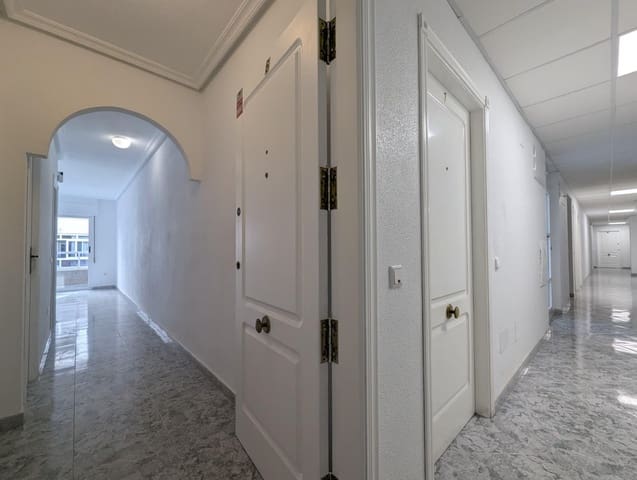 2 soverom Leilighet til salgs i Centro, Torrevieja - € 126 000 (Ref: 9519162)