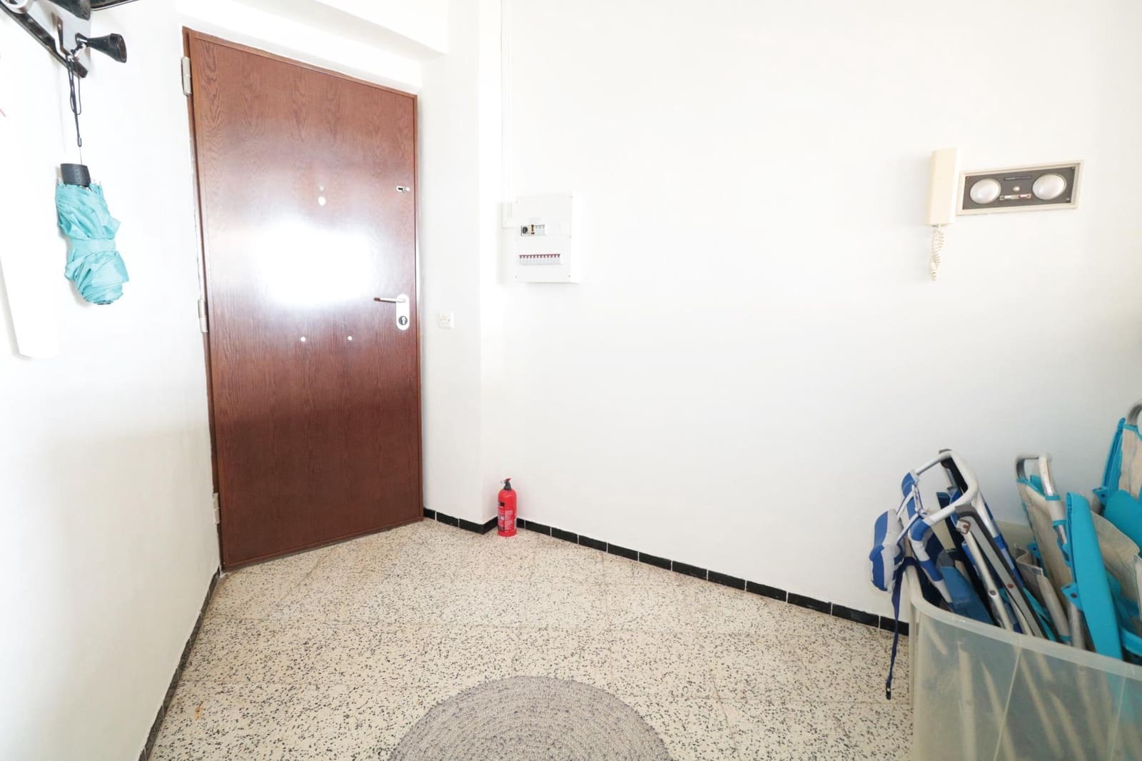 Apartamento de 3 habitaciones en Torrevieja en venta - 230.000 € (Ref: 9556046)
