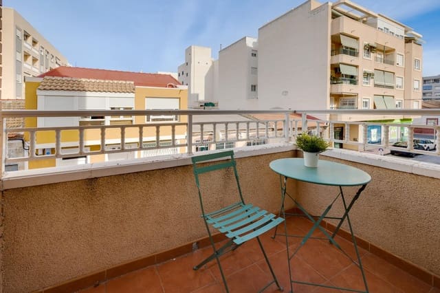 3 quarto Apartamento para venda em Centro - Muelle Pesquero, Torrevieja - 265 000 € (Ref: 9556047)