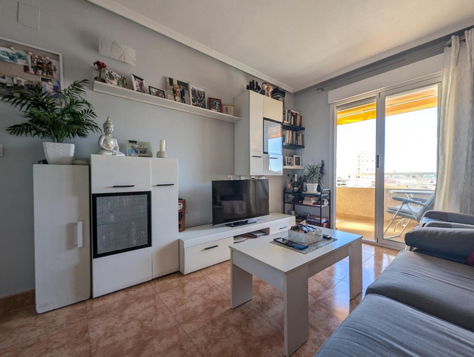 2 slaapkamer Appartement te koop in Torrevieja met zwembad - € 144.900 (Ref: 9574784)