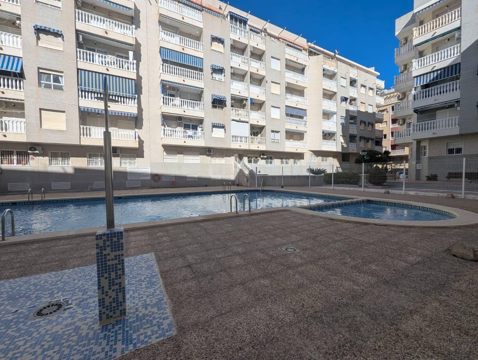 1 sypialnia Studio na sprzedaż w Torrevieja z basenem - 89 990 € (Ref: 9586711)