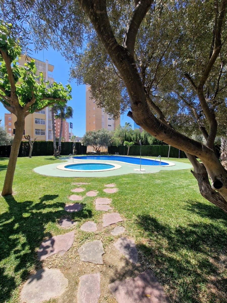 2 makuuhuone Huoneisto myytävänä paikassa Guardamar del Segura mukana 
autotalli - 167 800 € (Ref: 9591512)