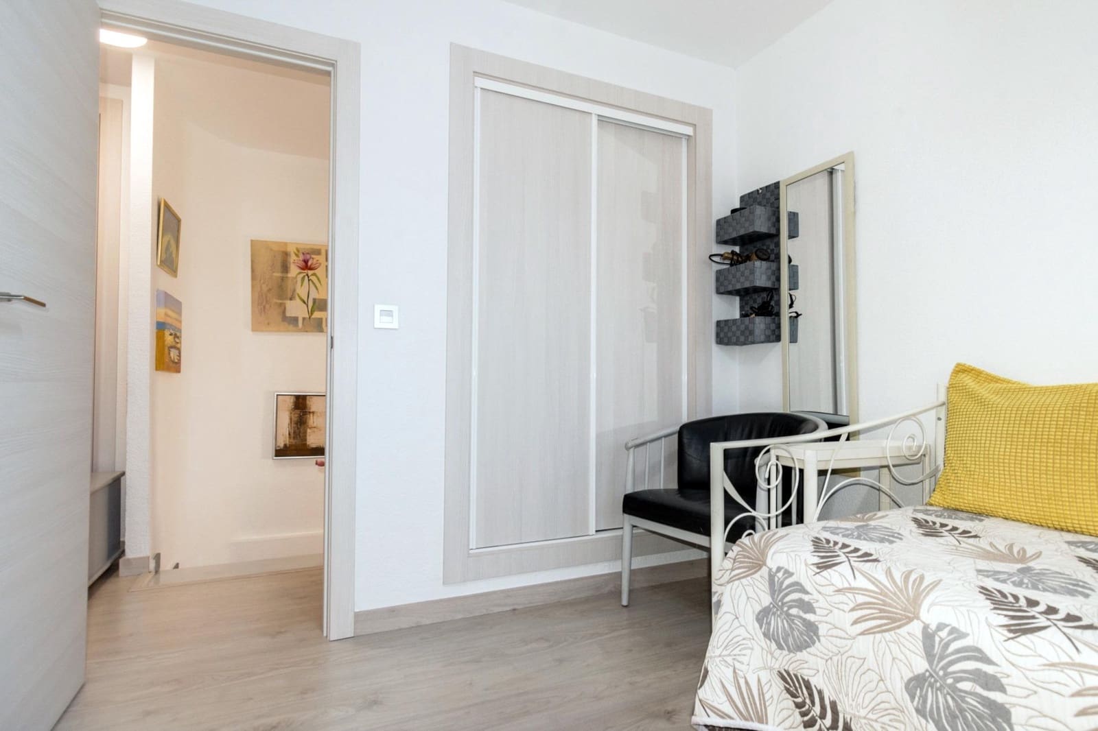 3 soverom Rekkehus til salgs i Torrevieja med svømmebasseng - € 190 000 (Ref: 9625891)