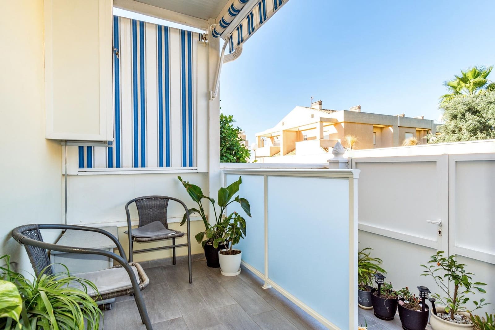 3 soverom Rekkehus til salgs i Torrevieja med svømmebasseng - € 190 000 (Ref: 9625891)