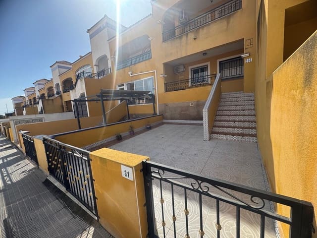 2 makuuhuone Bungalow myytävänä paikassa Los Montesinos mukana uima-altaan - 140 000 € (Ref: 9659580)