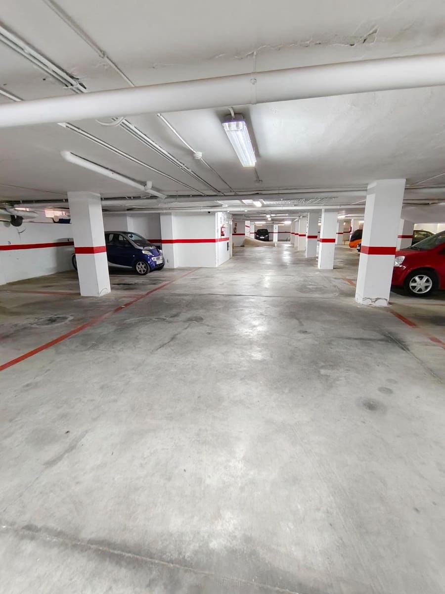 Apartamento de 2 habitaciones en Torrevieja en venta con garaje - 149.900 € (Ref: 9712146)