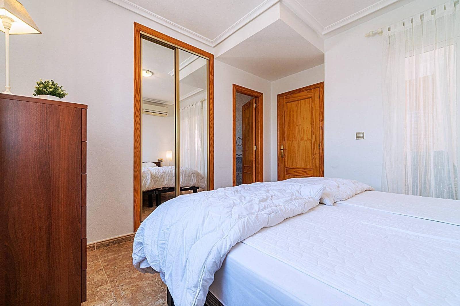 3 soveværelse Rækkehus til salg i Los Balcones med swimmingpool - € 195.000 (Ref: 9715072)