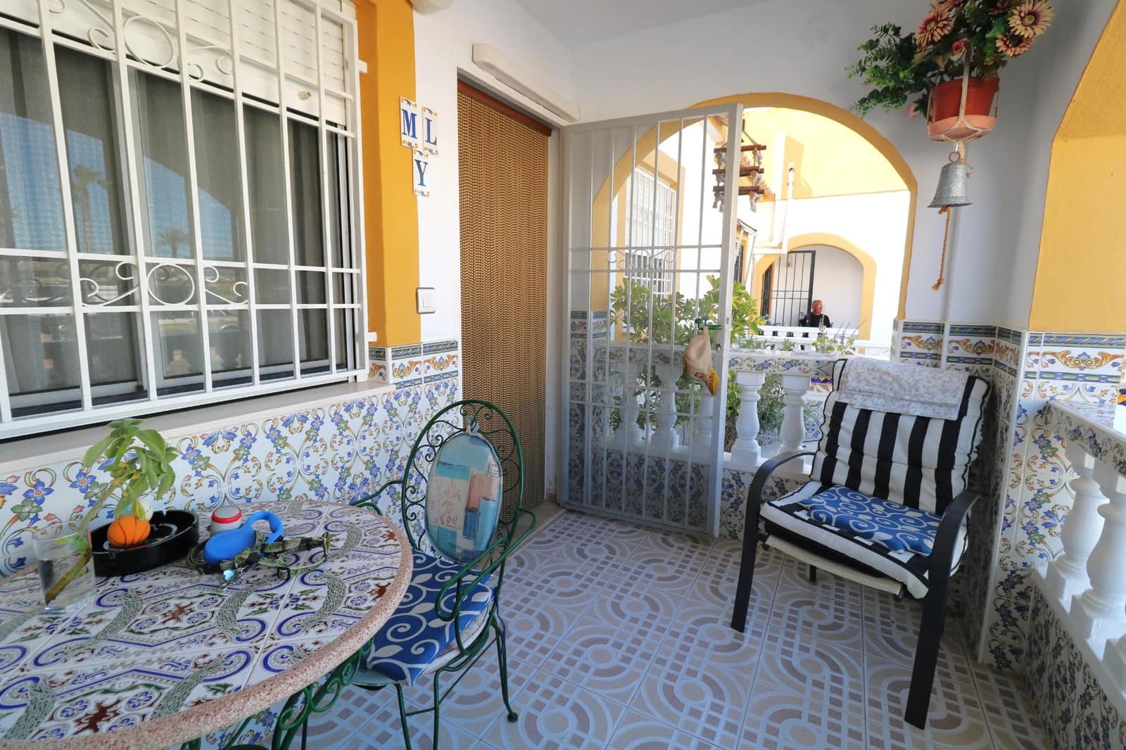 2 bedroom Bungalow for sale in El Limonar with pool - € 168,000 (Ref: 9735705)