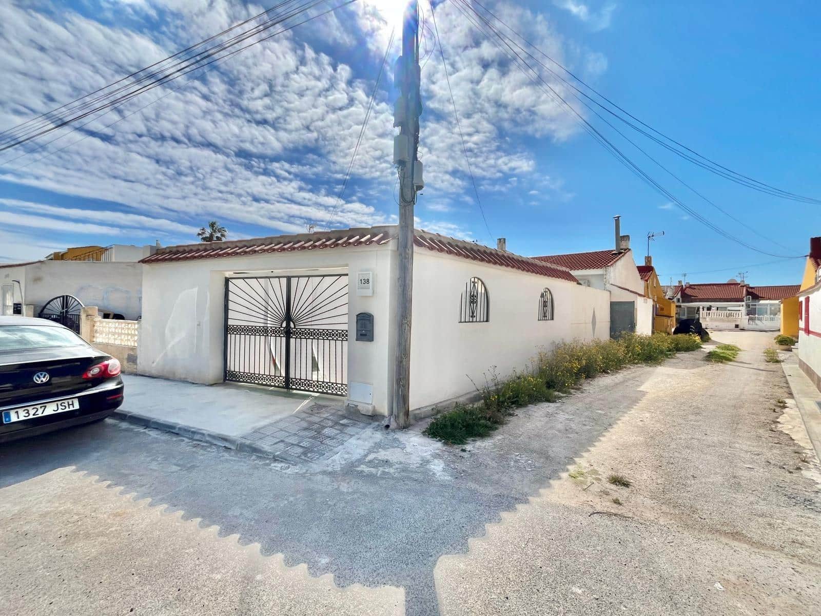 Bungalow de 2 habitaciones en Torrevieja en venta - 140.000 € (Ref: 9762111)