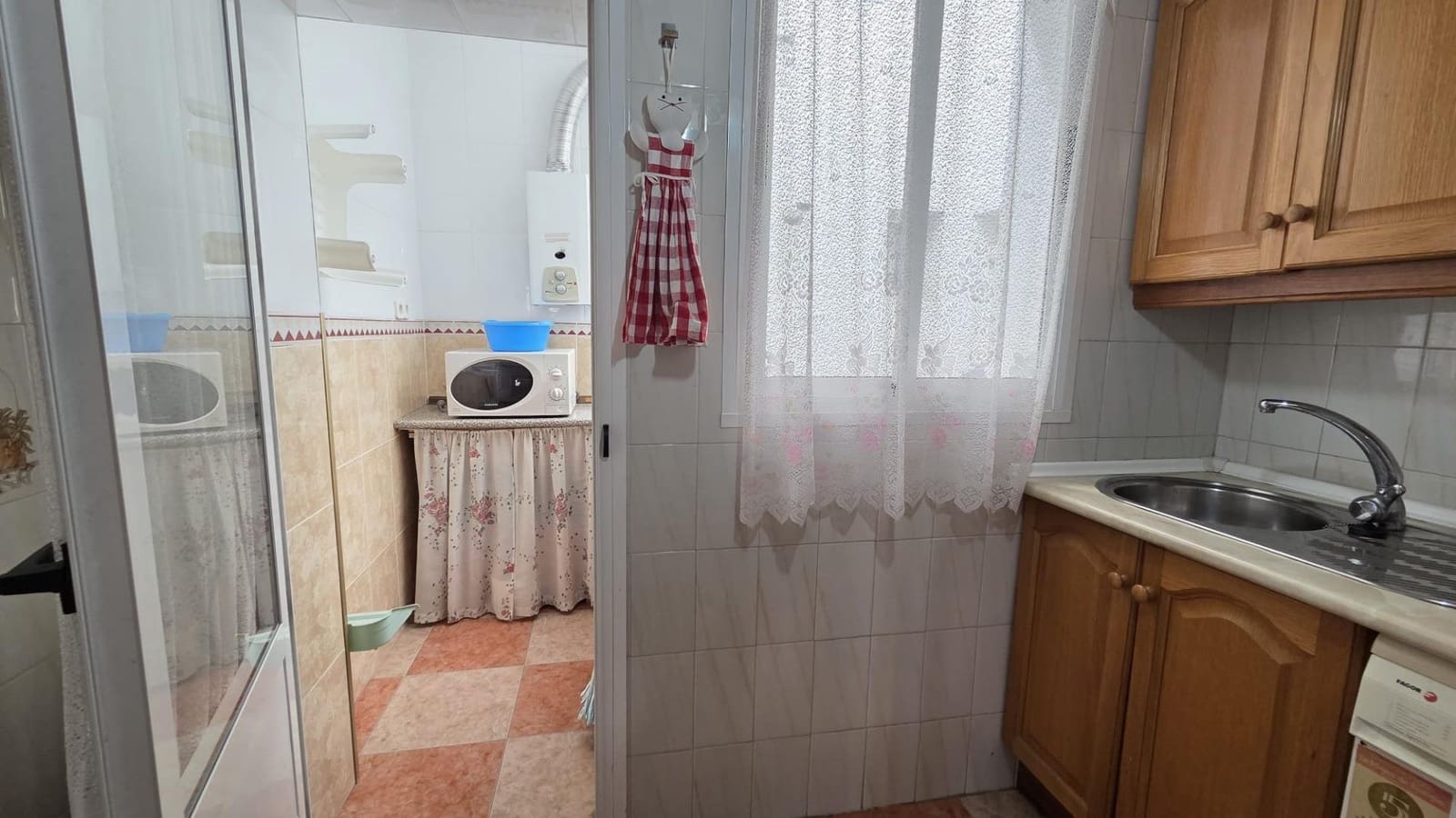 3 bedroom Apartment for sale in Torrevieja - € 149,000 (Ref: 9786729)