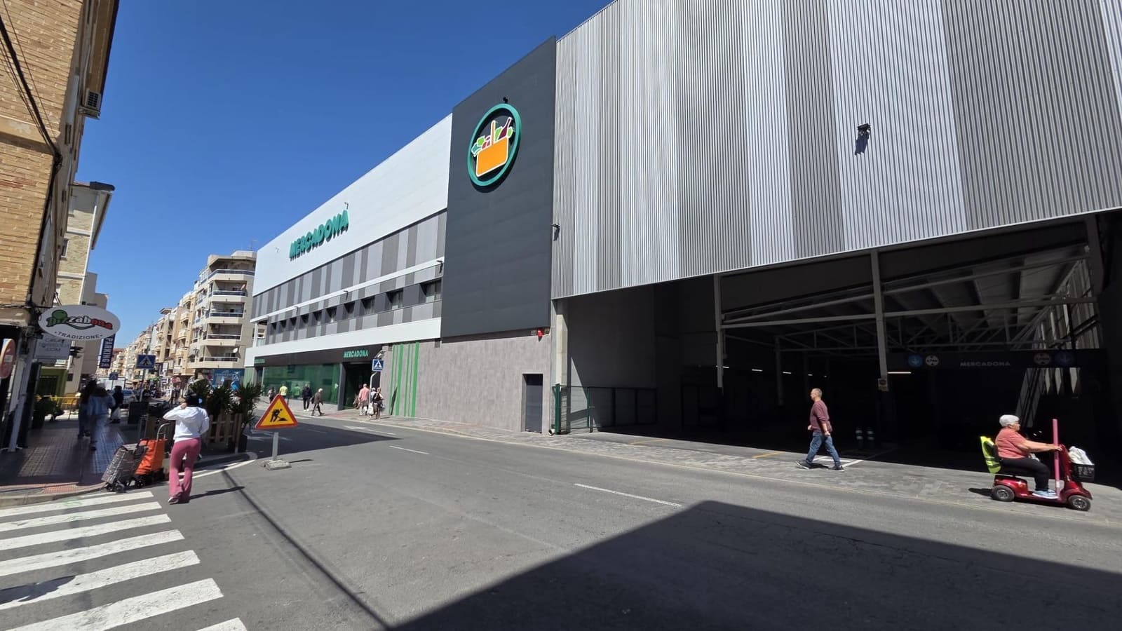 3 bedroom Apartment for sale in Torrevieja - € 149,000 (Ref: 9786729)