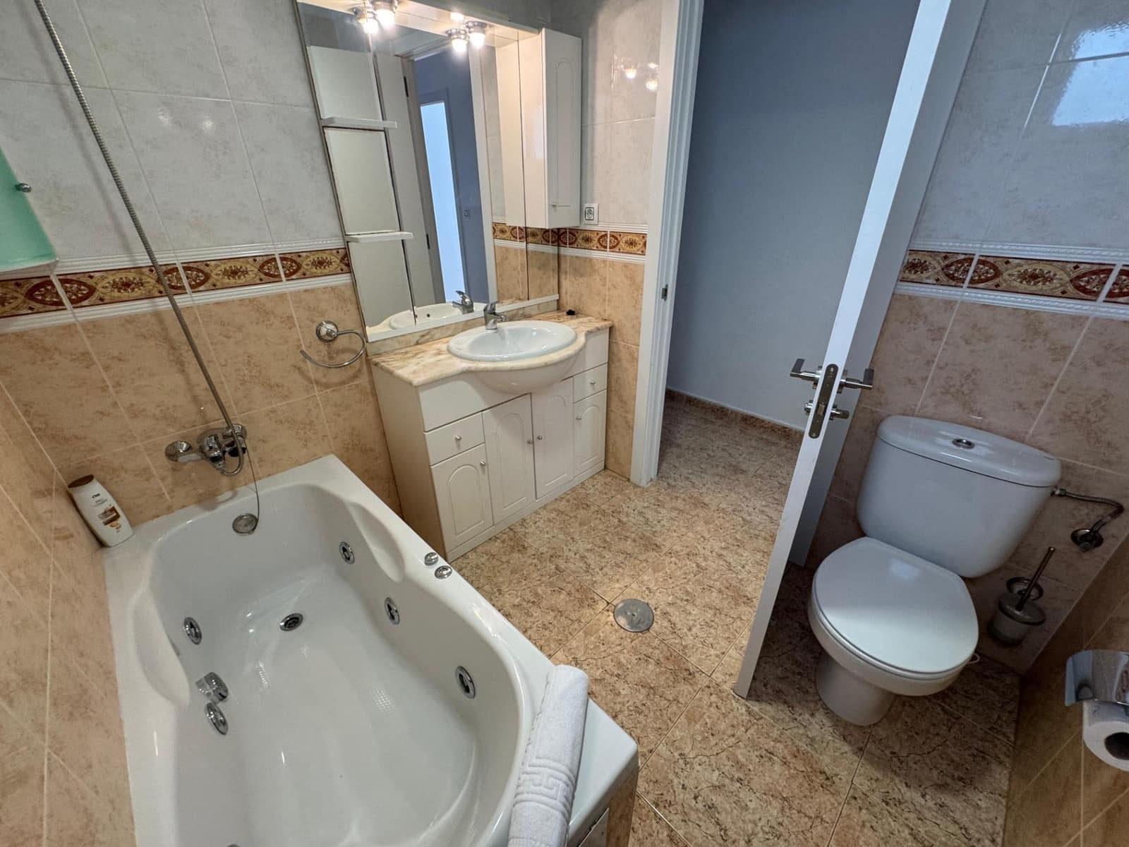 3 bedroom Apartment for sale in Torrevieja - € 159,900 (Ref: 9791224)