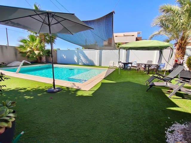 3 quarto Moradia para venda em El Chaparral - La Siesta - La Torreta, Torrevieja com piscina - 410 000 € (Ref: 9806609)