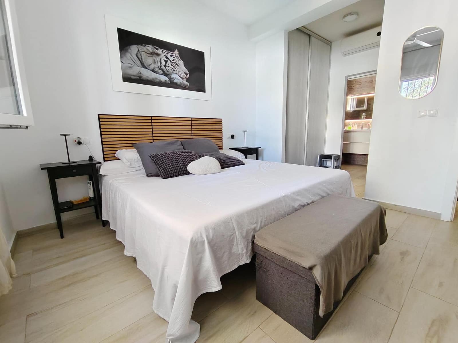 3 bedroom Villa for sale in Torrevieja with pool - € 410,000 (Ref: 9806609)