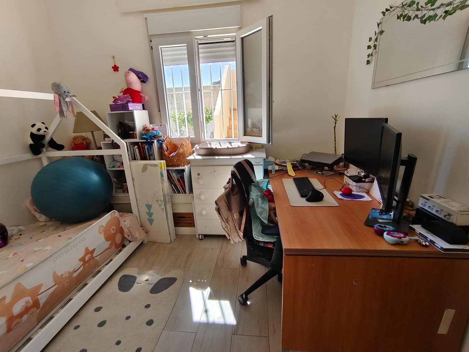3 bedroom Villa for sale in Torrevieja with pool - € 410,000 (Ref: 9806609)