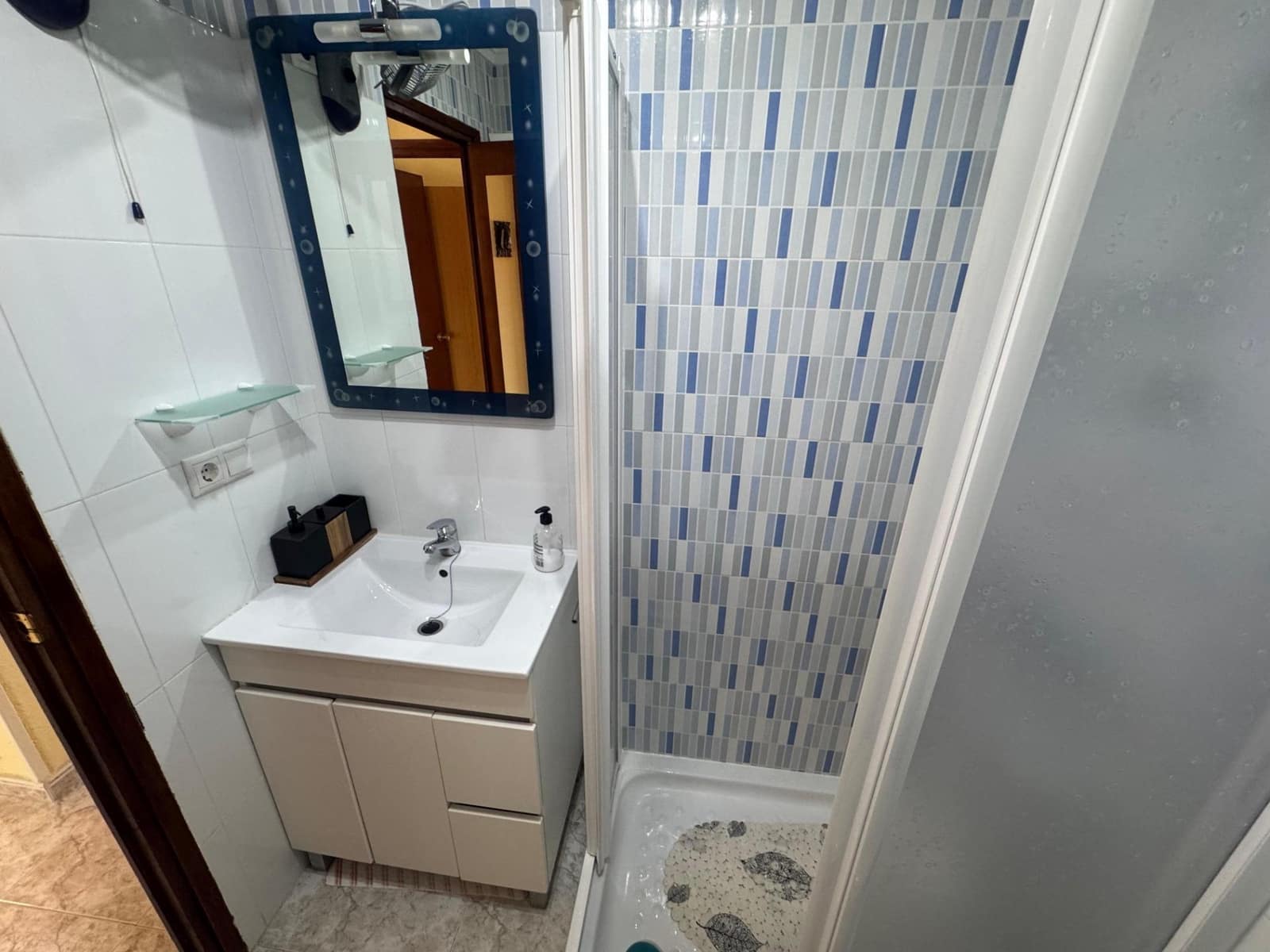 2 slaapkamer Rijtjeshuis te koop in Torrevieja - € 135.000 (Ref: 9806611)