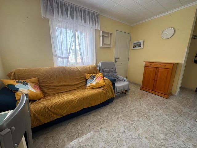 2 slaapkamer Rijtjeshuis te koop in El Chaparral - La Siesta - La Torreta, Torrevieja - € 135.000 (Ref: 9806611)