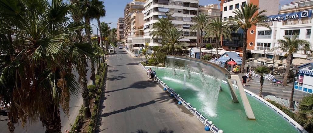 4 sypialnia Mieszkanie na sprzedaż w Torrevieja - 205 000 € (Ref: 9825423)