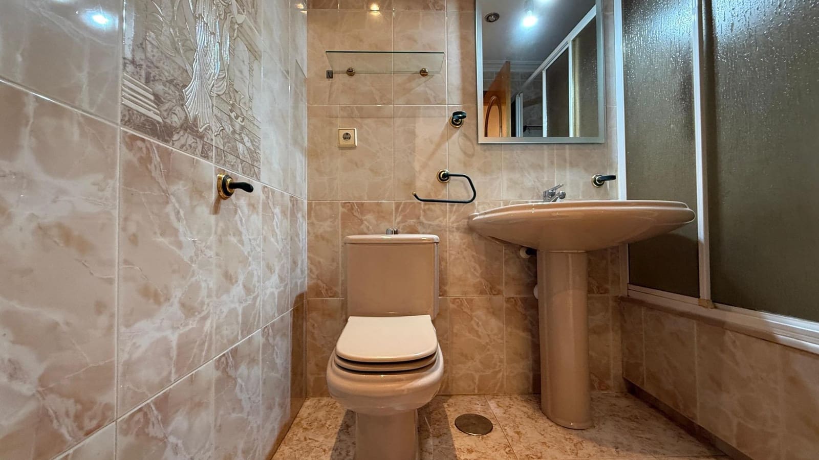 4 sypialnia Mieszkanie na sprzedaż w Torrevieja - 205 000 € (Ref: 9825423)