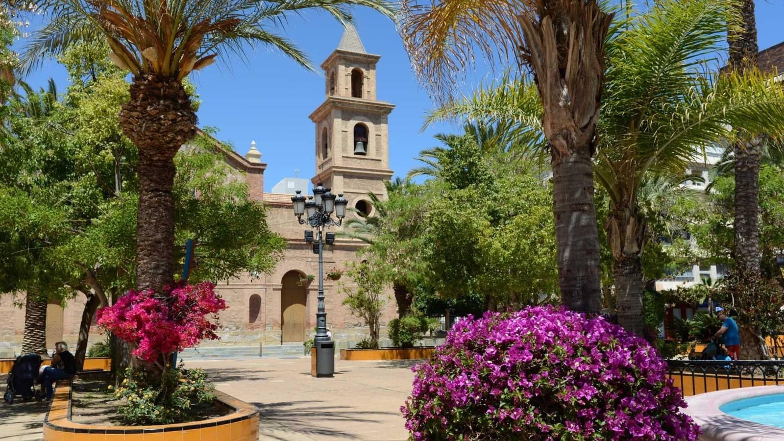 4 sypialnia Mieszkanie na sprzedaż w Torrevieja - 205 000 € (Ref: 9825423)