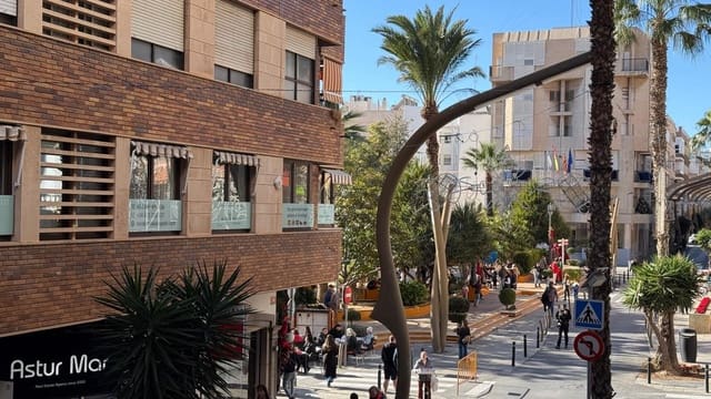 4 sypialnia Mieszkanie na sprzedaż w Centro - Muelle Pesquero, Torrevieja - 205 000 € (Ref: 9825423)