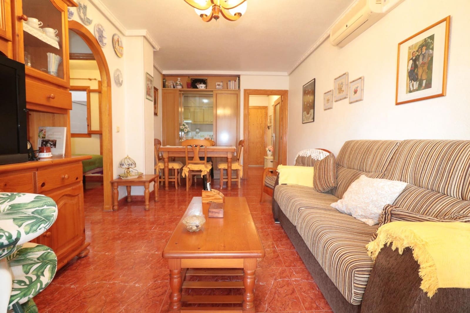 2 sypialnia Apartament na sprzedaż w Torrevieja z basenem - 139 000 € (Ref: 9825430)