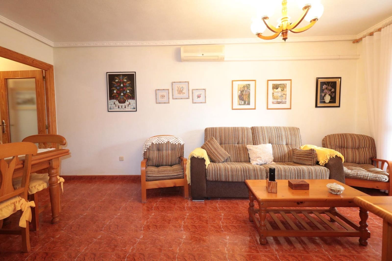 2 sypialnia Apartament na sprzedaż w Torrevieja z basenem - 139 000 € (Ref: 9825430)