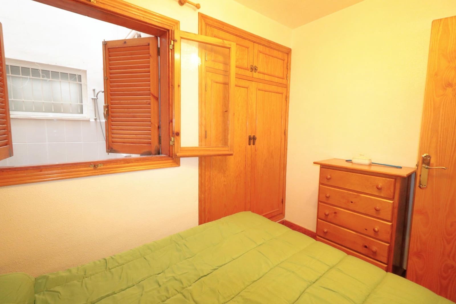 2 sypialnia Apartament na sprzedaż w Torrevieja z basenem - 139 000 € (Ref: 9825430)