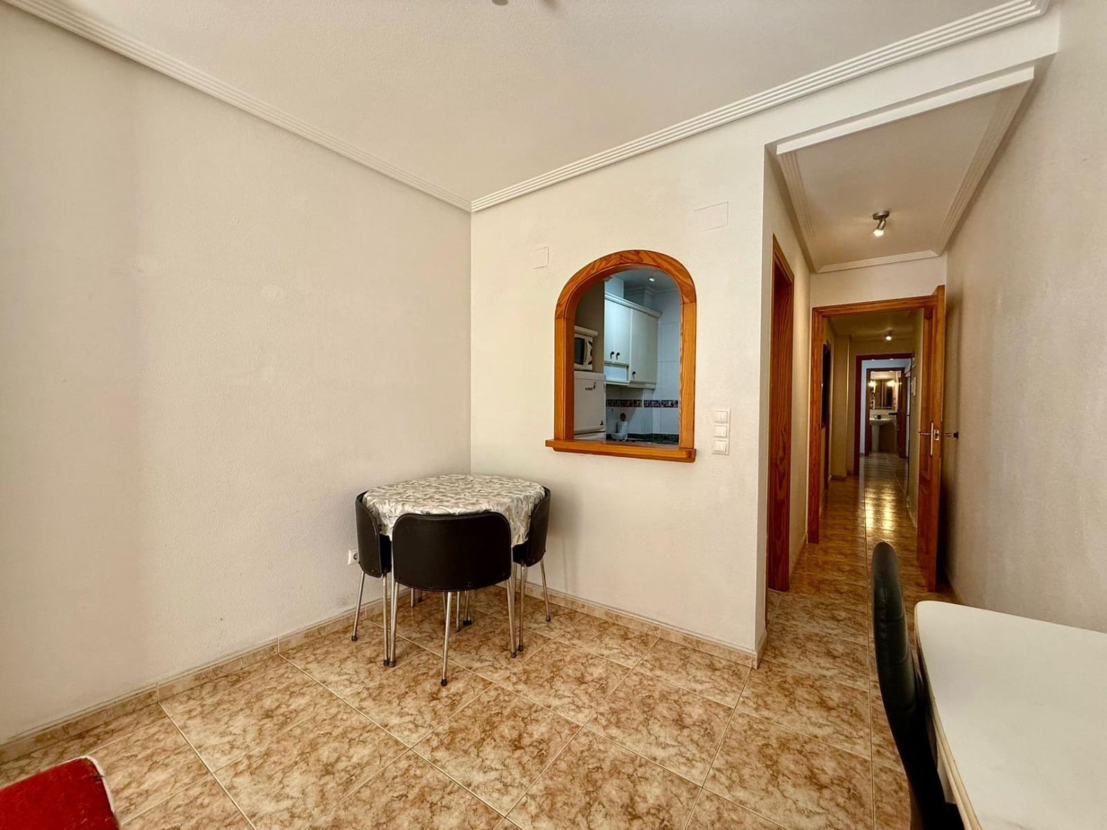 2 Zimmer Apartment zu verkaufen in Torrevieja - 159.900 € (Ref: 9829352)