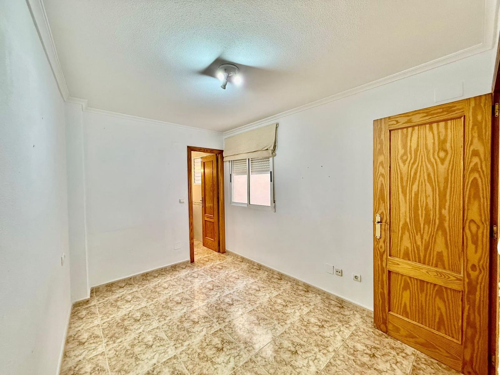 2 Zimmer Apartment zu verkaufen in Torrevieja - 159.900 € (Ref: 9829352)