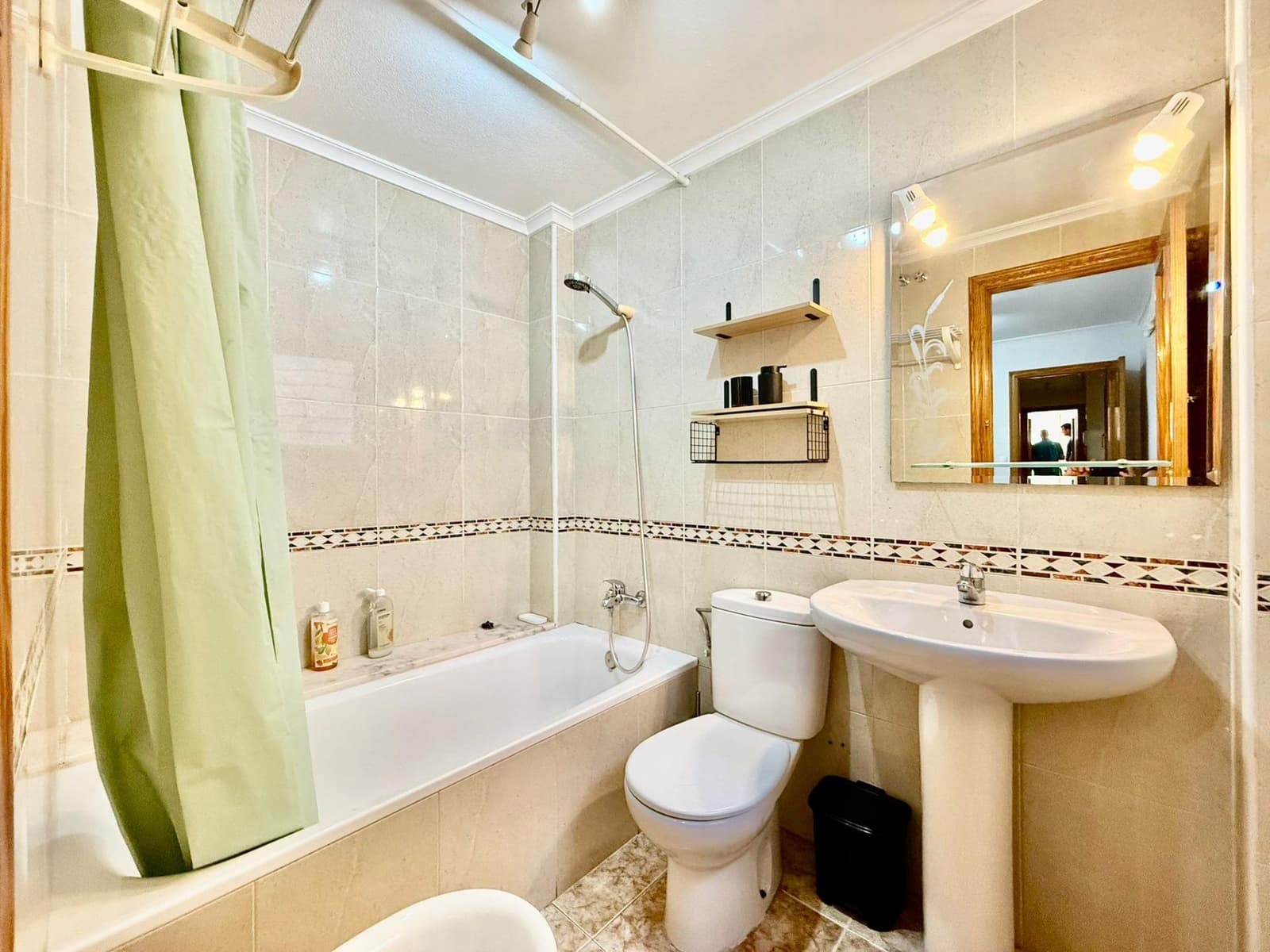 2 Zimmer Apartment zu verkaufen in Torrevieja - 159.900 € (Ref: 9829352)