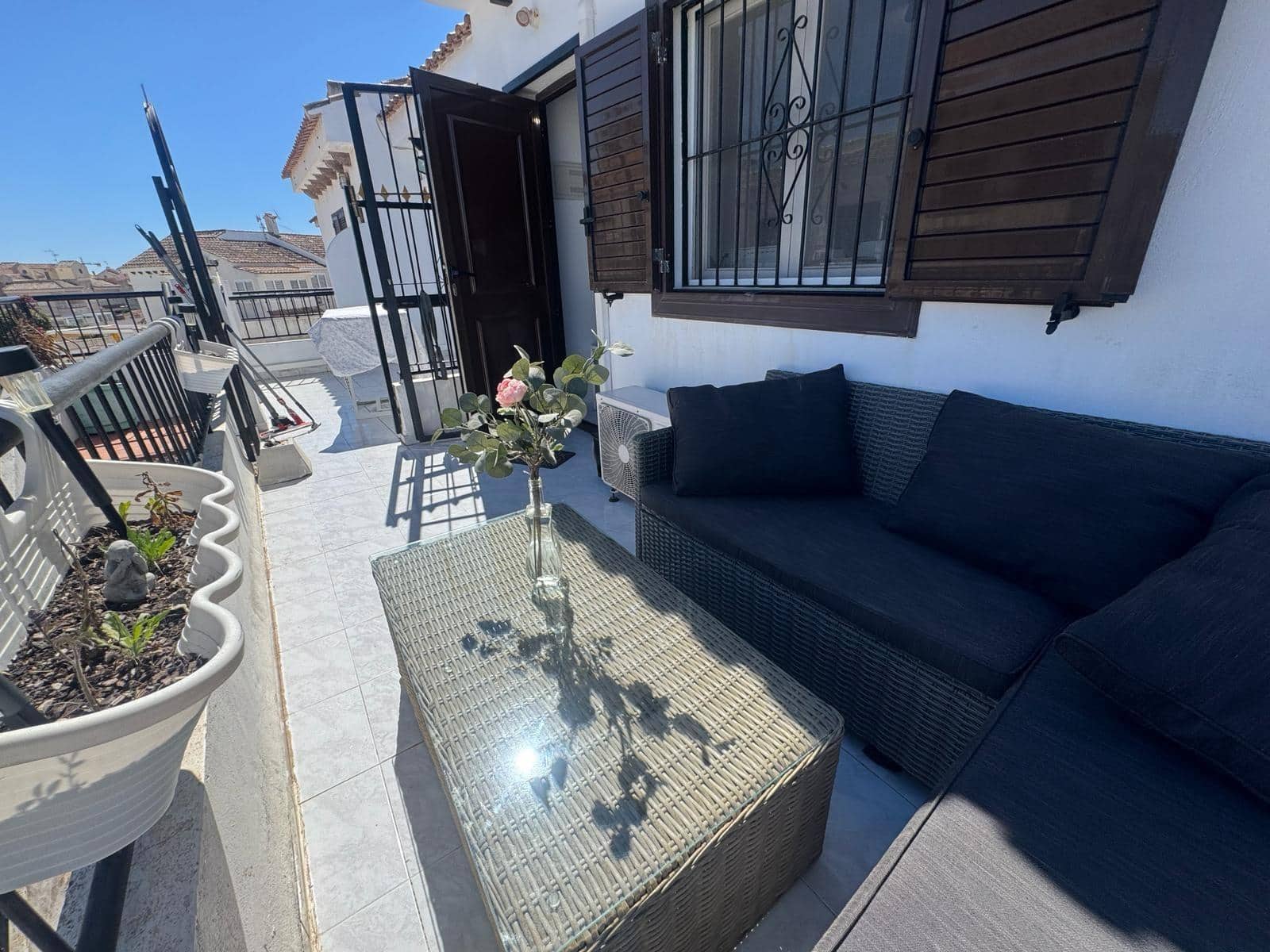 2 slaapkamer Bungalow te koop in Torrevieja met zwembad - € 129.900 (Ref: 9833851)