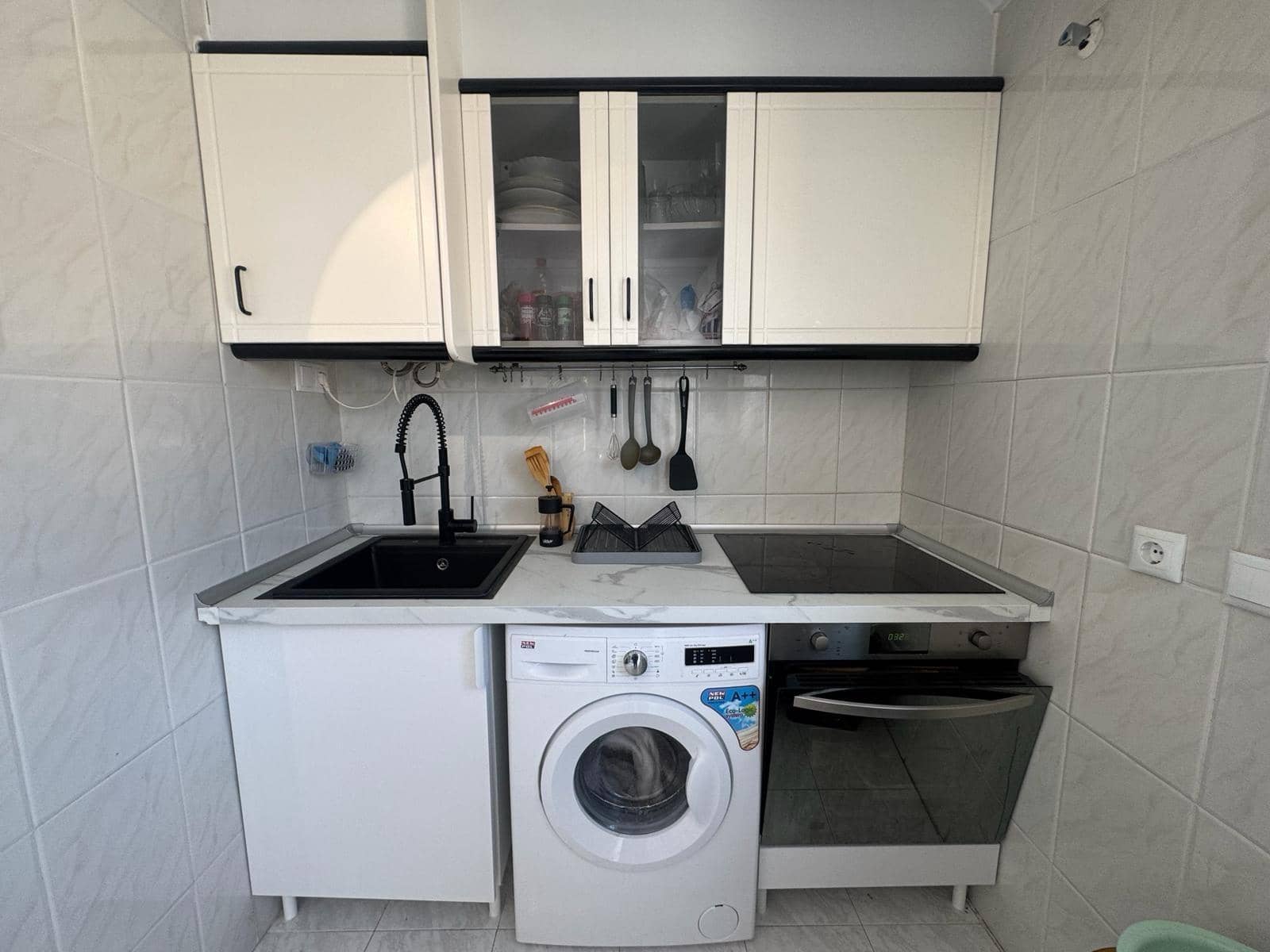 2 slaapkamer Bungalow te koop in Torrevieja met zwembad - € 129.900 (Ref: 9833851)