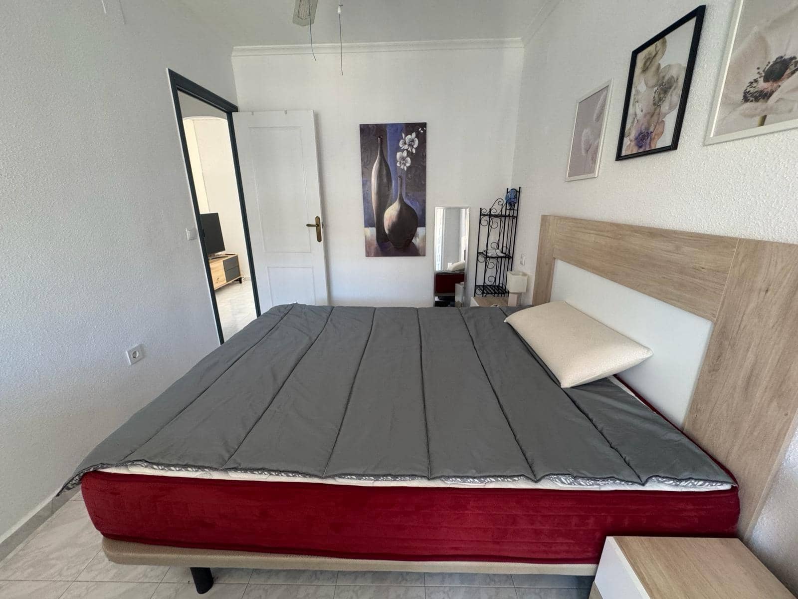 2 slaapkamer Bungalow te koop in Torrevieja met zwembad - € 129.900 (Ref: 9833851)