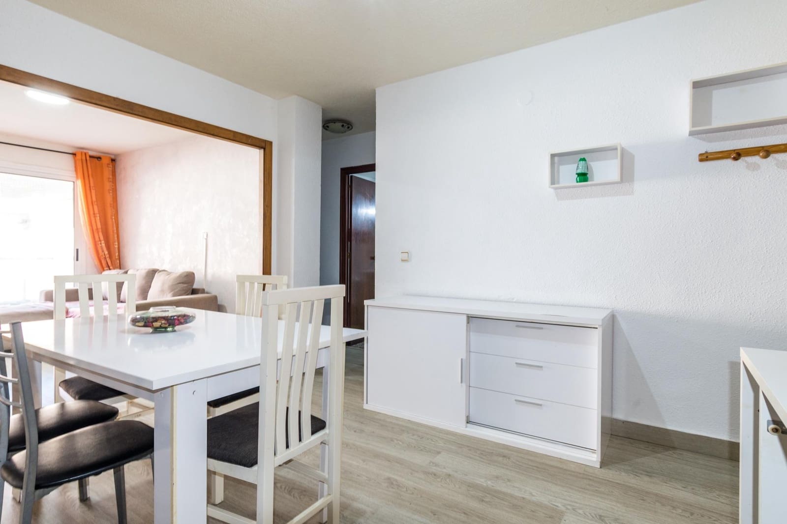 2 slaapkamer Appartement te koop in Torrevieja met zwembad - € 149.900 (Ref: 9839480)