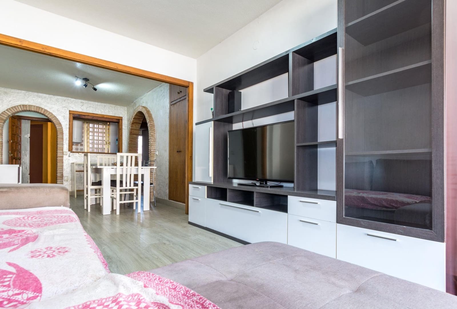 2 slaapkamer Appartement te koop in Torrevieja met zwembad - € 149.900 (Ref: 9839480)