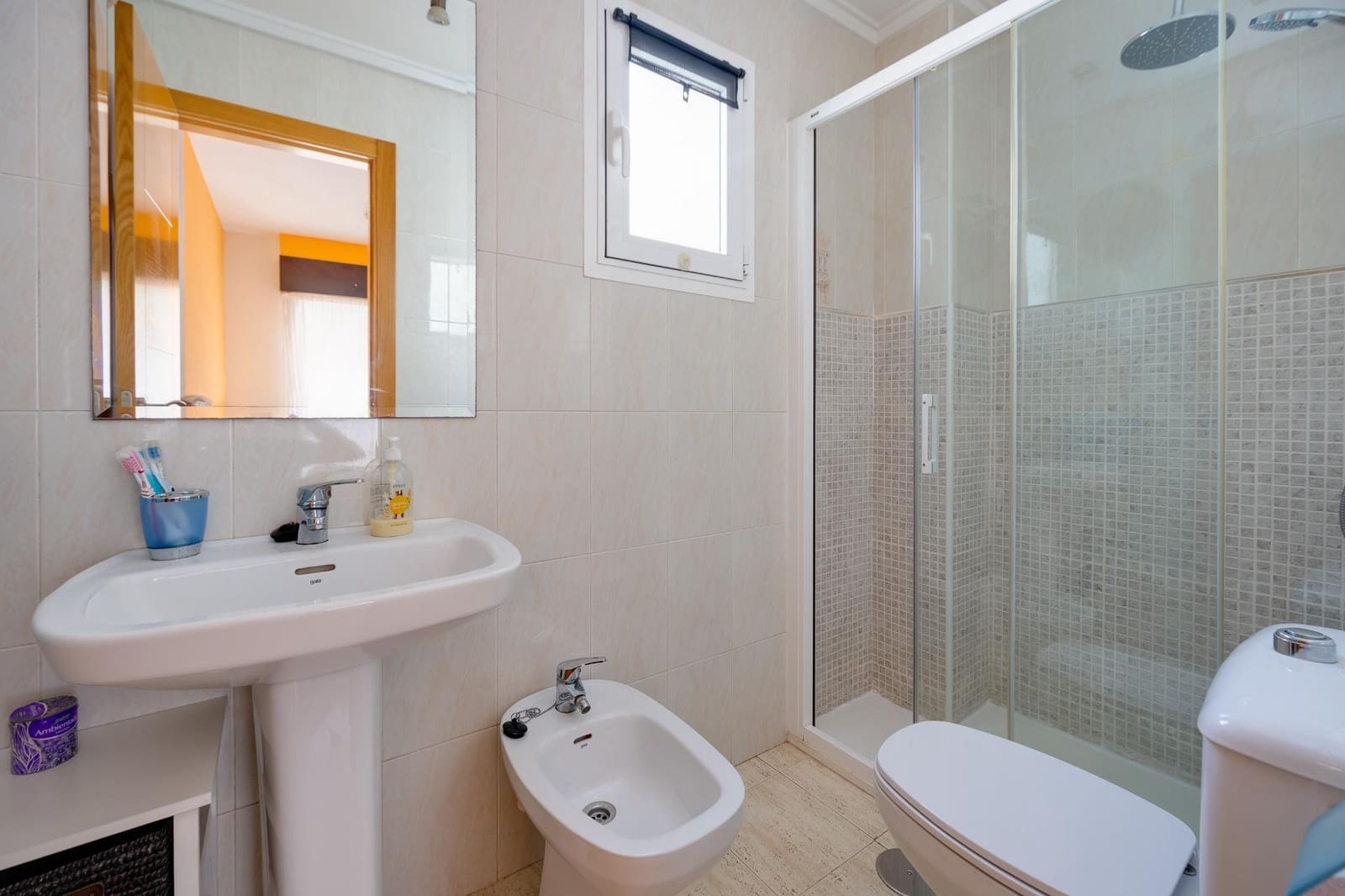 3 bedroom Penthouse for sale in Torrevieja with pool - € 179,000 (Ref: 9849567)